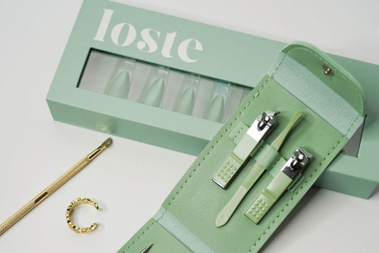 how to apply false nails