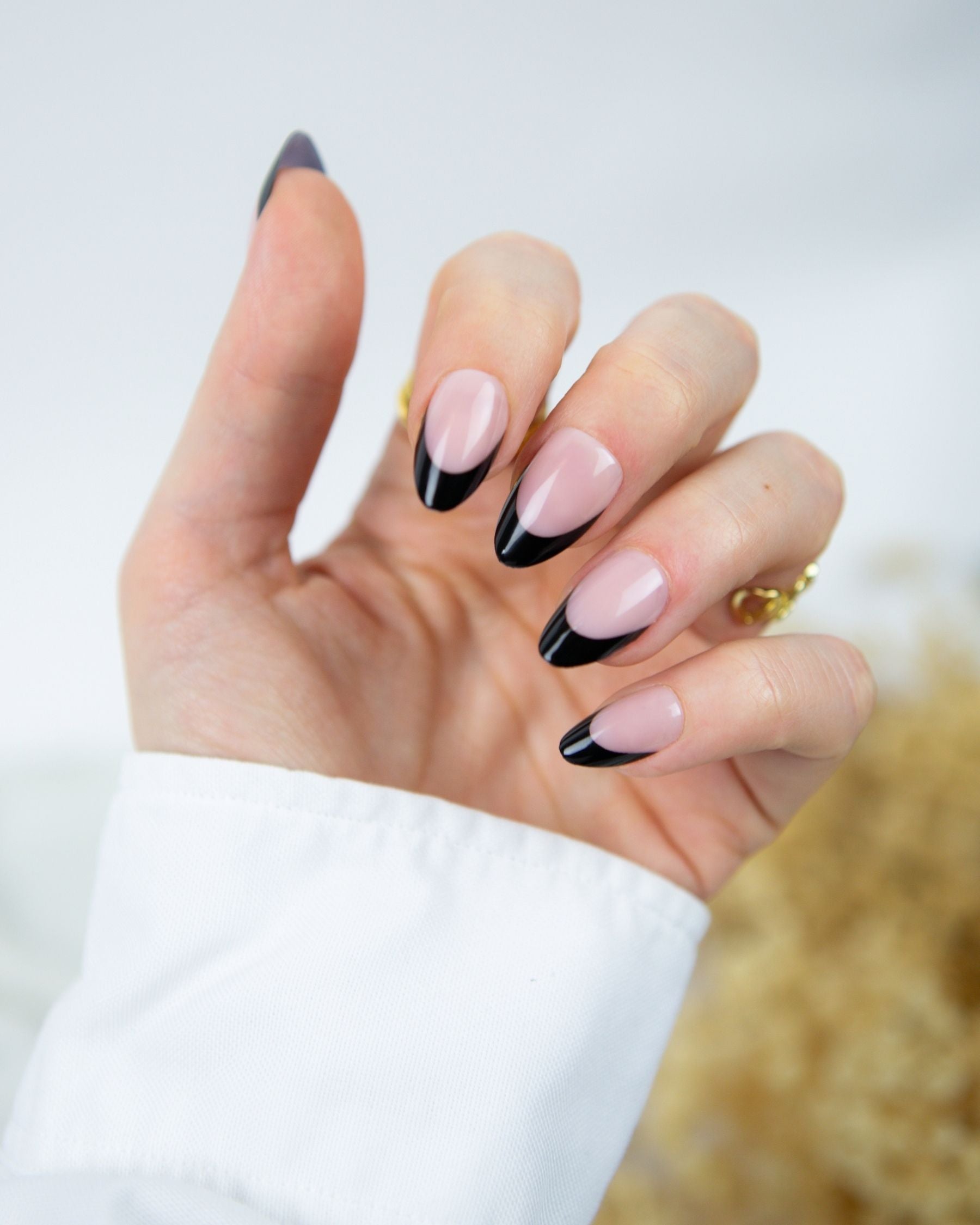 loste-false-nails-10_e5003425-16f2-4074-aee2-f8685412679e.jpg