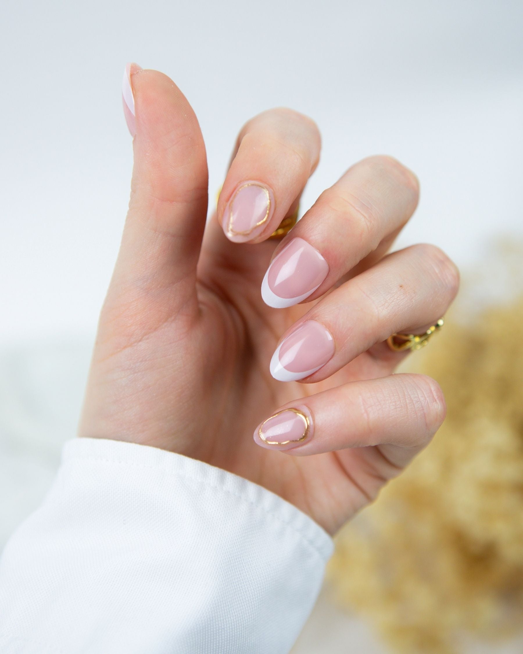 loste-false-nails-14_8e932991-e169-4cd4-bb01-093c7a9ecbc2.jpg