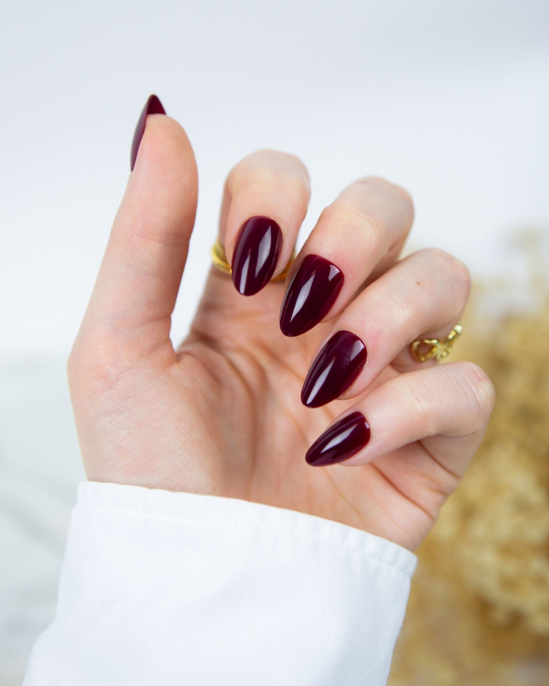 loste-false-nails-17_a20d8327-d00d-46ed-abee-215cd7e99de7.jpg