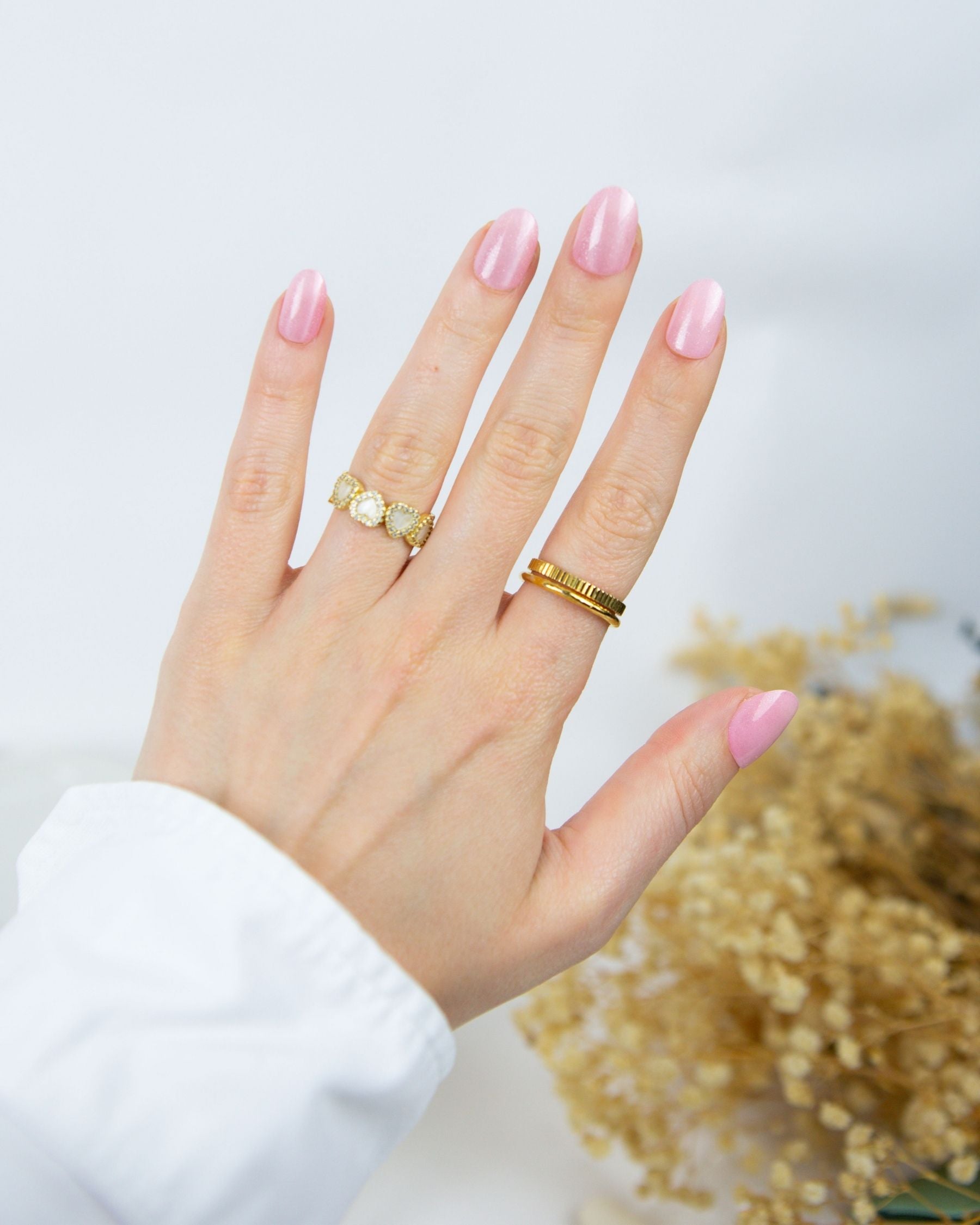 loste-false-nails-1_fe6d9351-e9e6-4b38-9a20-244c5f9c822a.jpg