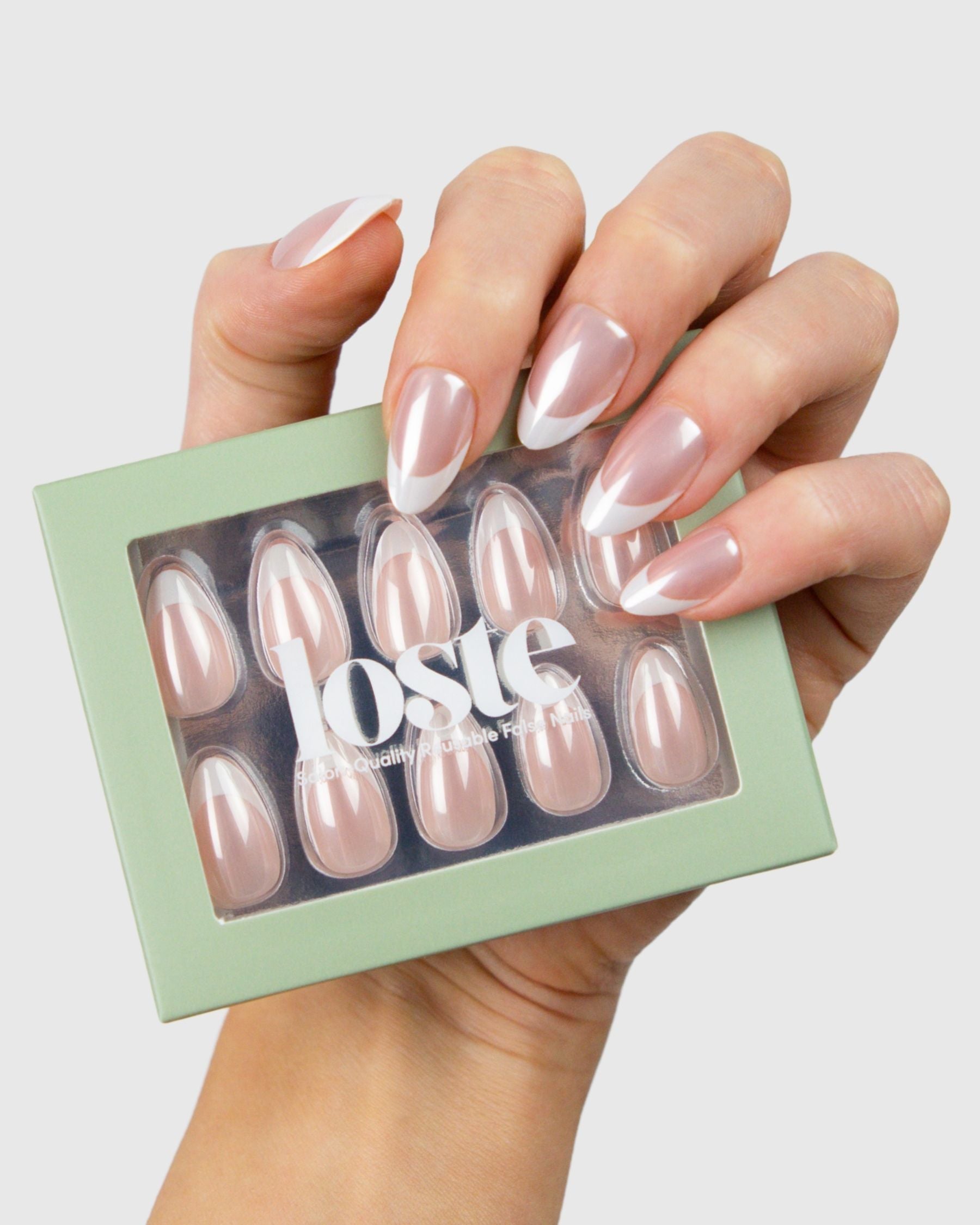loste-french-chrome-false-nails.jpg