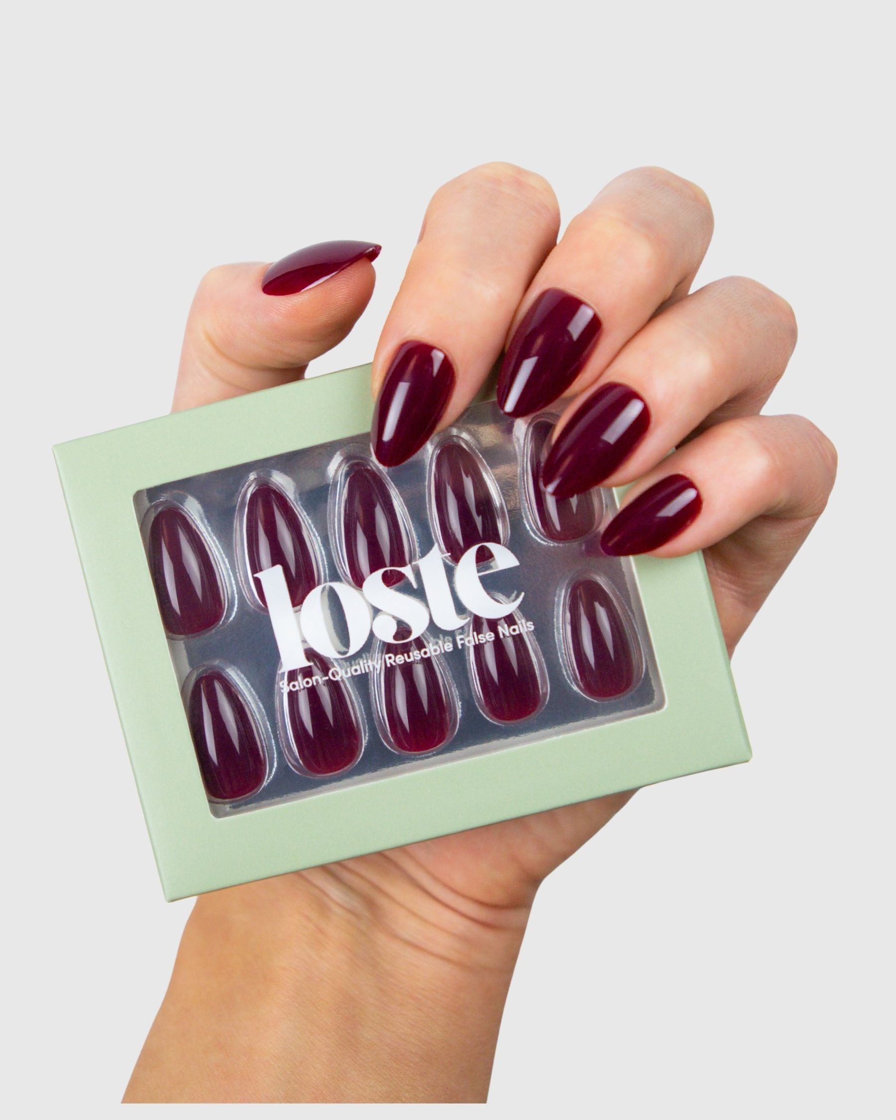 loste-long-red-false-nails.jpg
