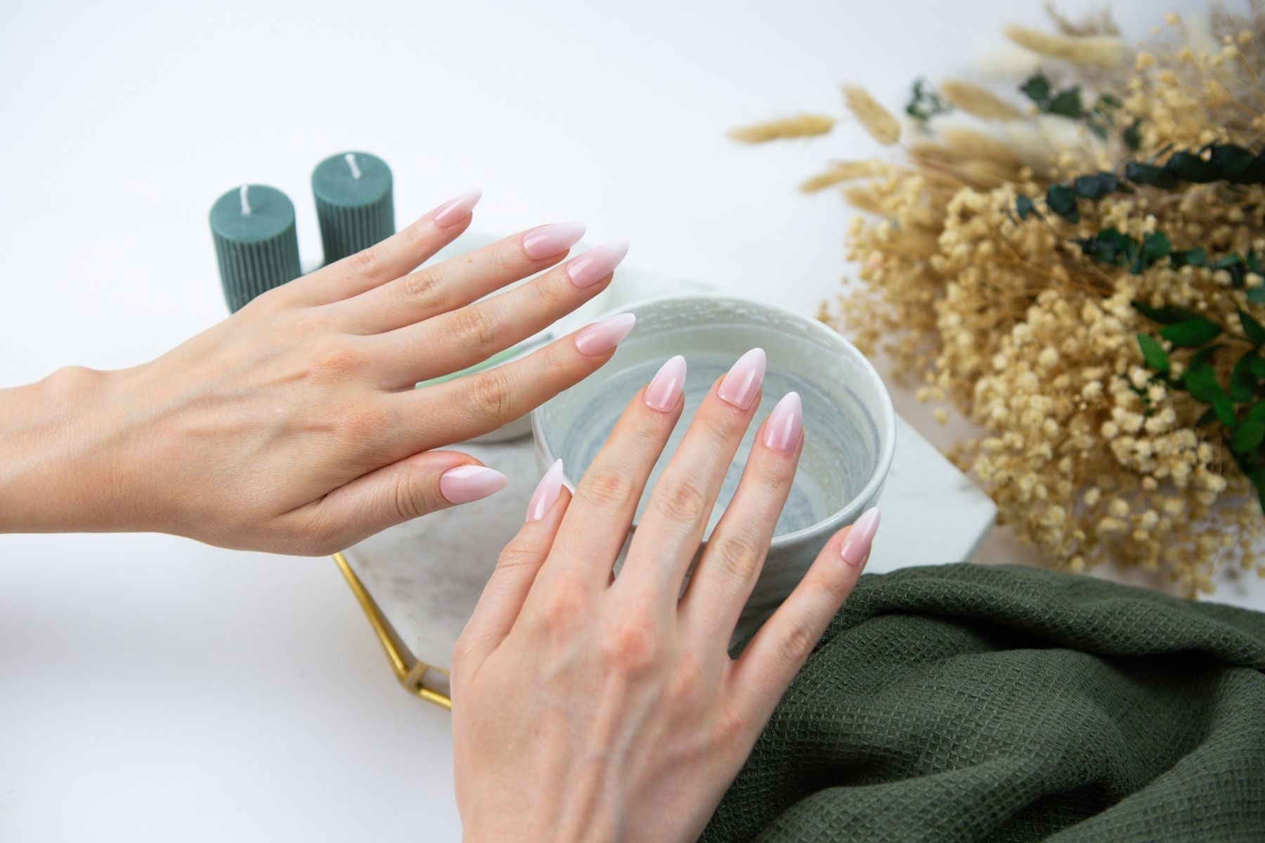 how to remove your loste false nails 