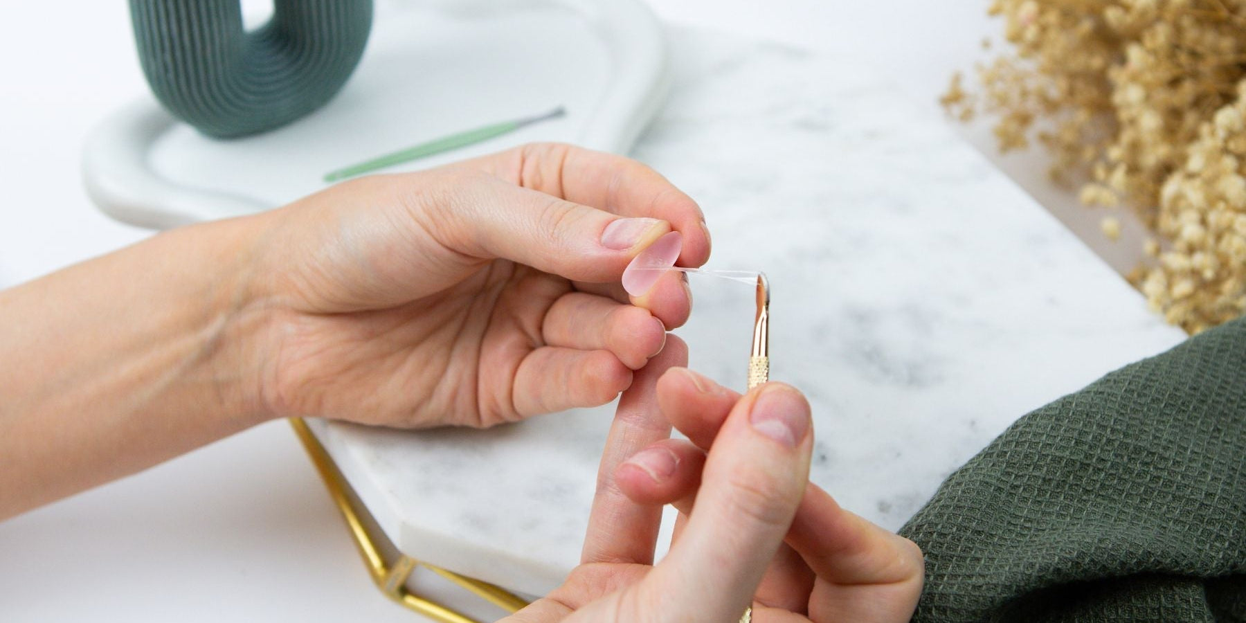 How to Reuse your Loste False Nails