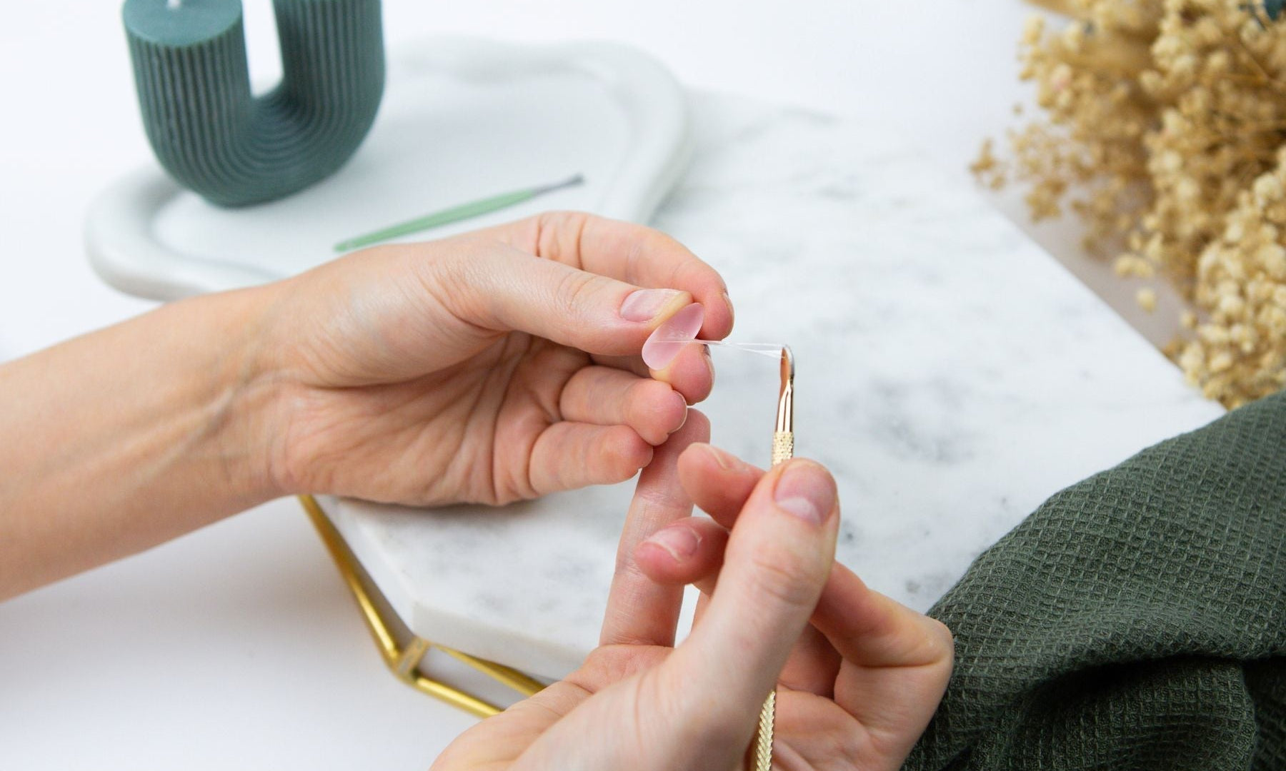 How to Reuse your Loste False Nails