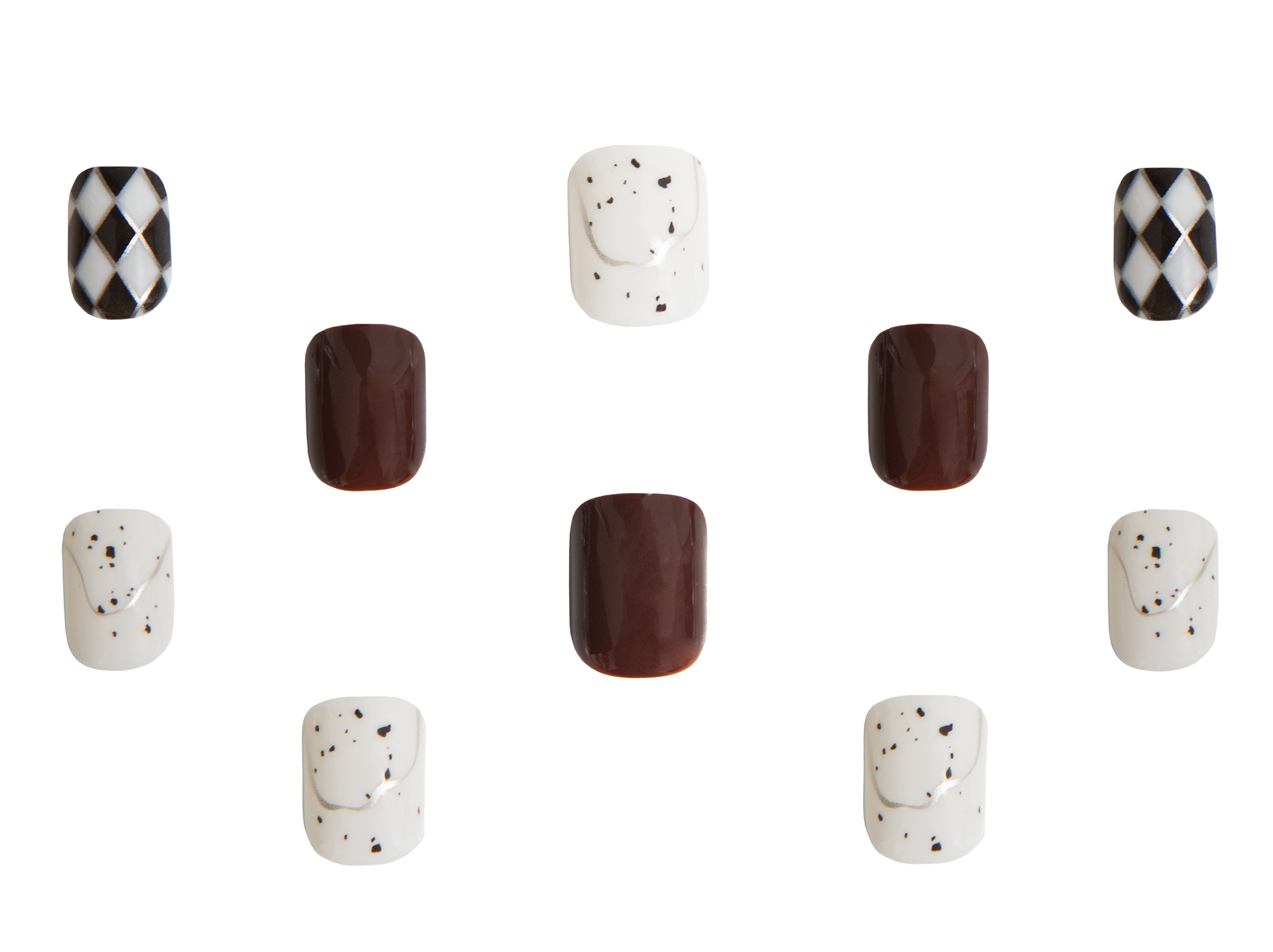 brown-checkerboard-false-nails.png