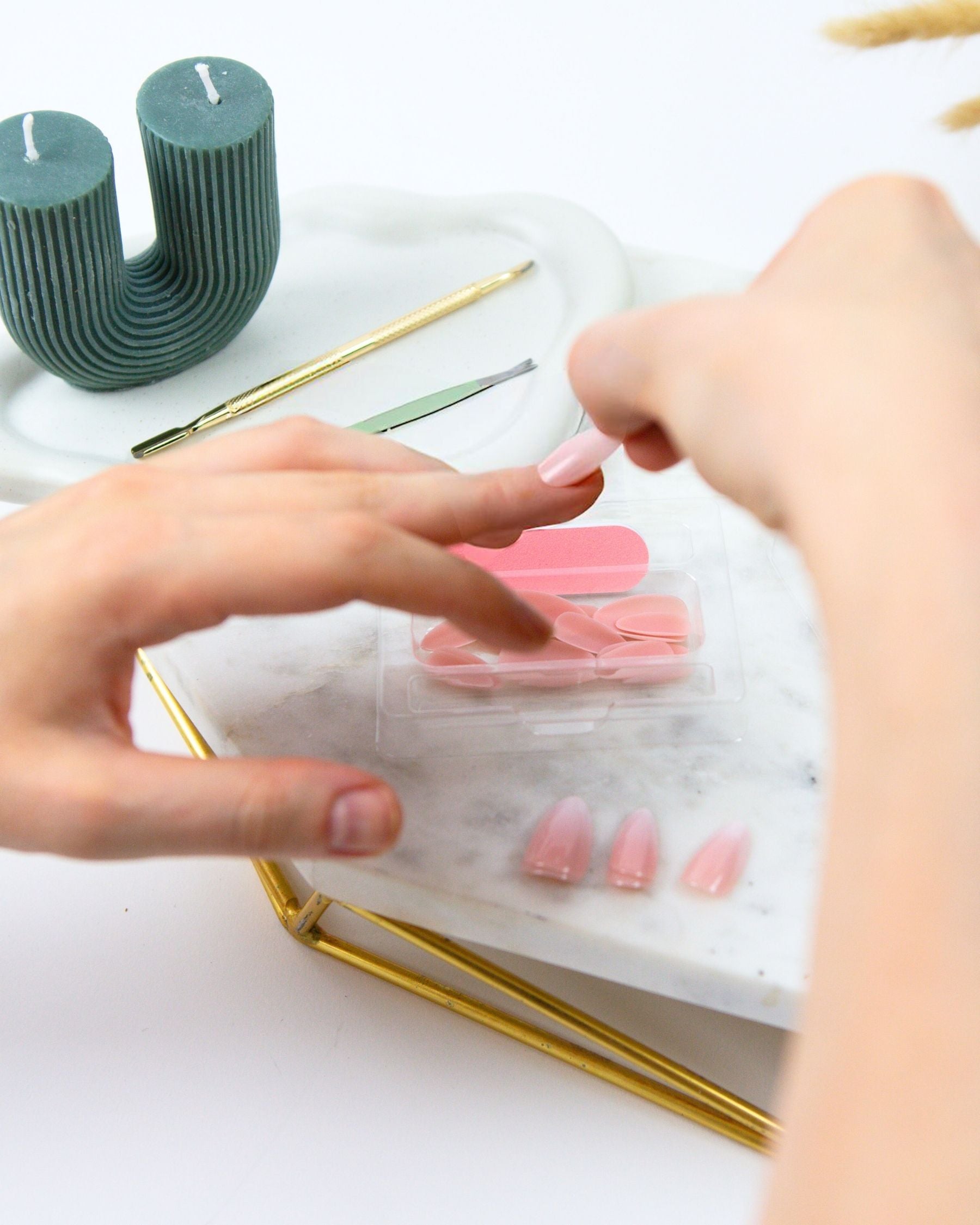 False Nail Adhesive Tabs