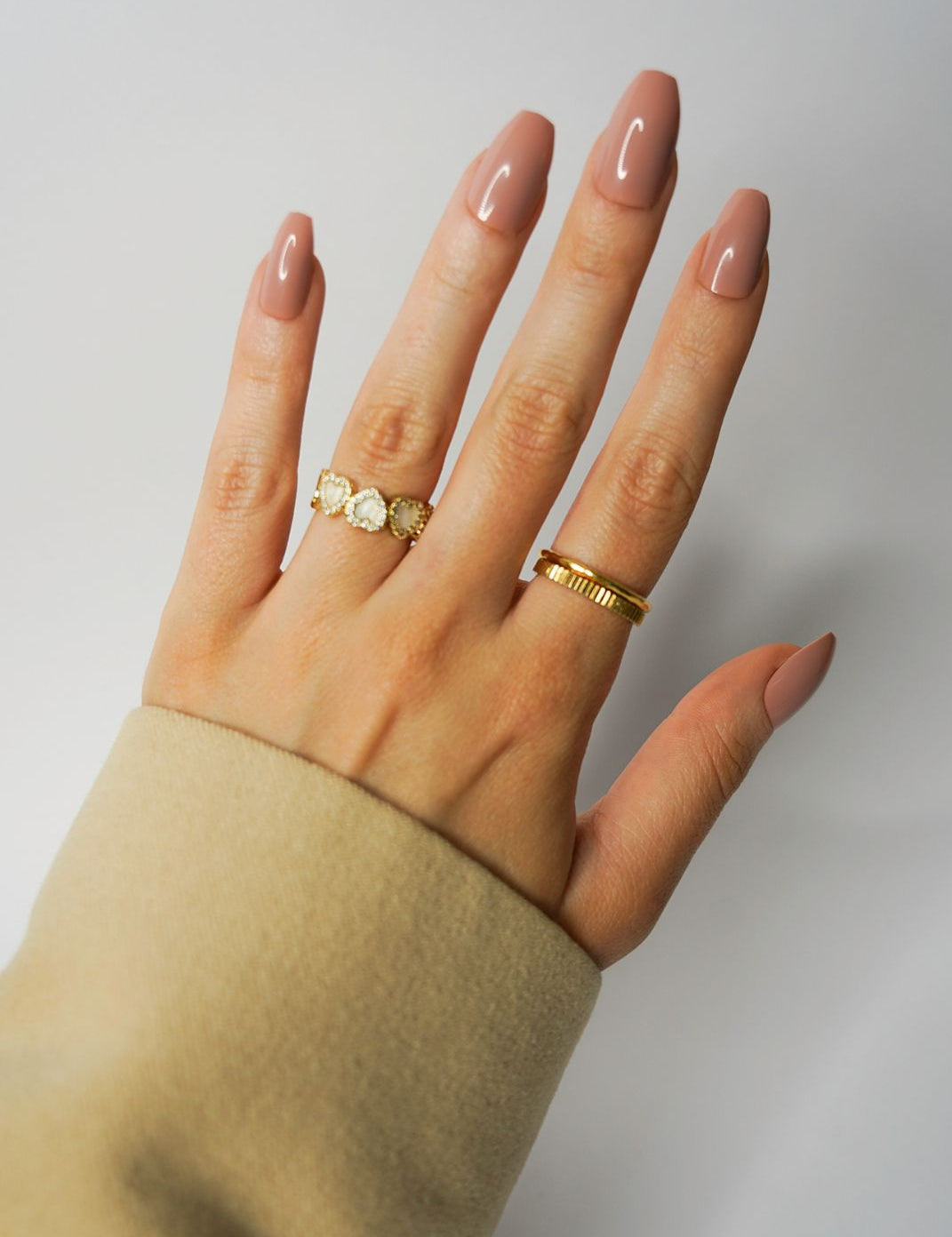 loste-false-nails-3.jpg