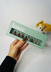brown-false-nails