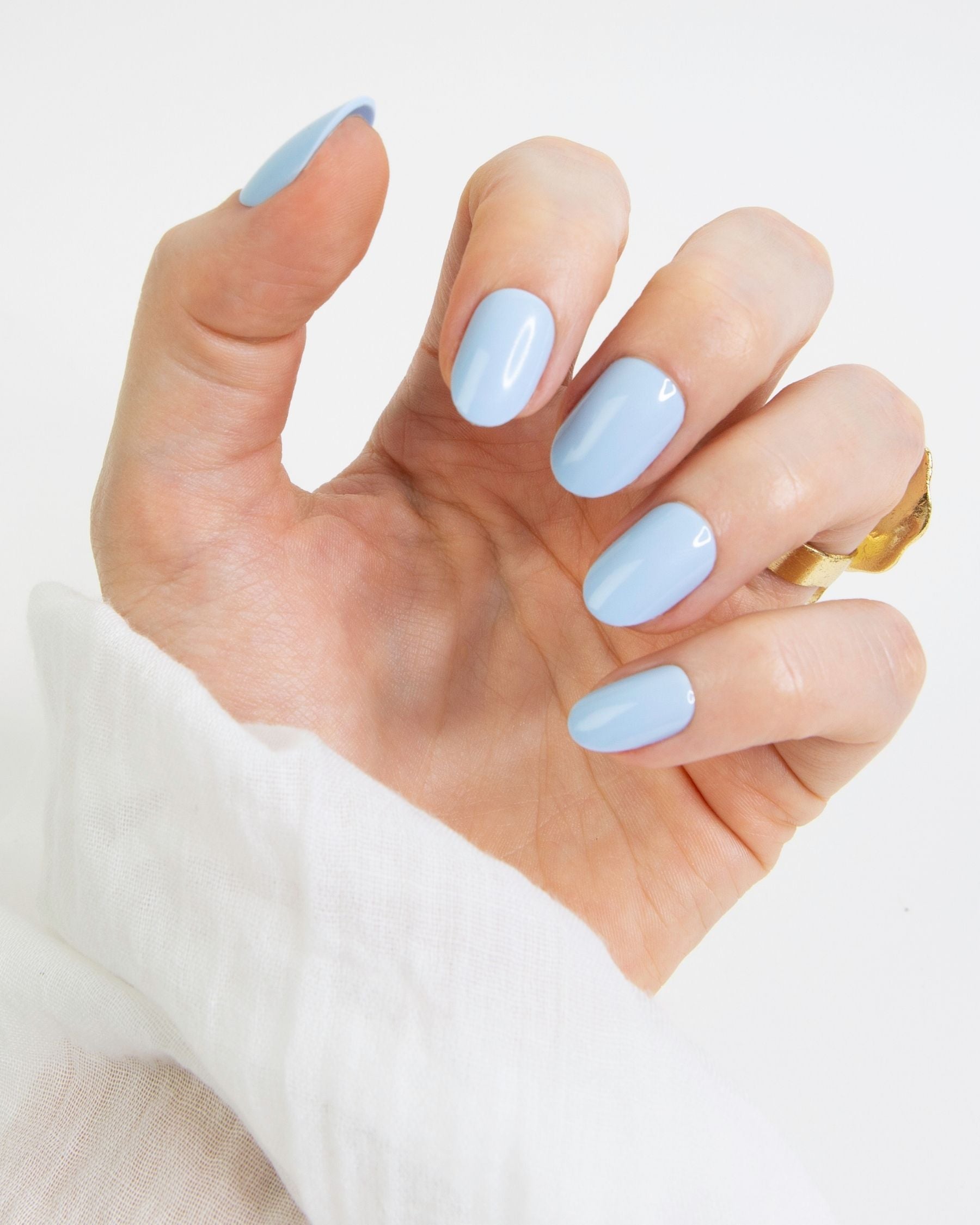 loste-press-on-nails-short-blue3.jpg