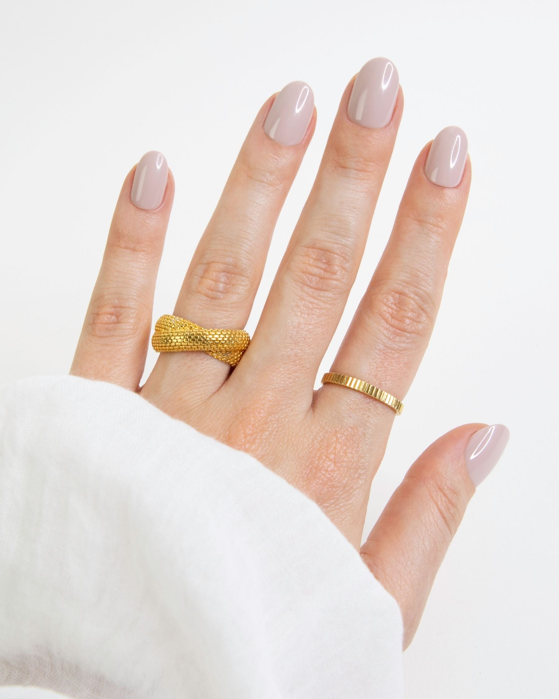 Dainty